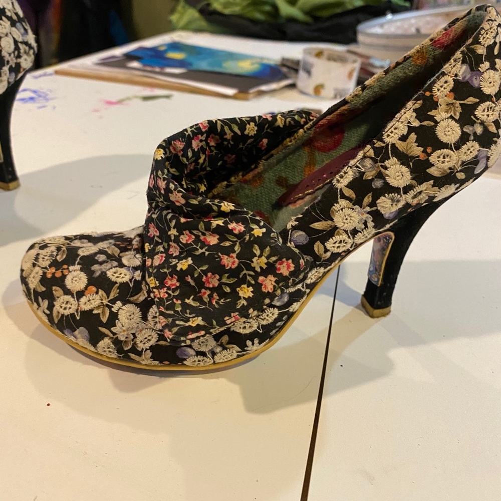 Irregular Choice Flick Flack - Picture 3 of 6